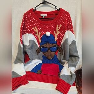 Boohoo Red and Gray Reindeer Sweater